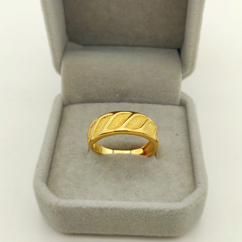 خاتم رجالي ونسائي مطلي بشكل نق - مراجعة Couple Ring Set وسعره
