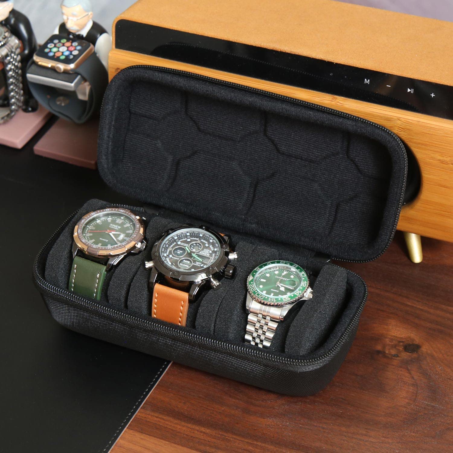 منظم صندوق الساعة للرجال أو ال - مراجعة Watch Display Box وسعره